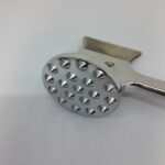 بیفتک کوب و ساتور دسته چوبی